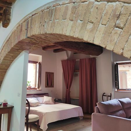 Antica Dimora Vicolo Del Tempio Hotel Spina Buitenkant foto